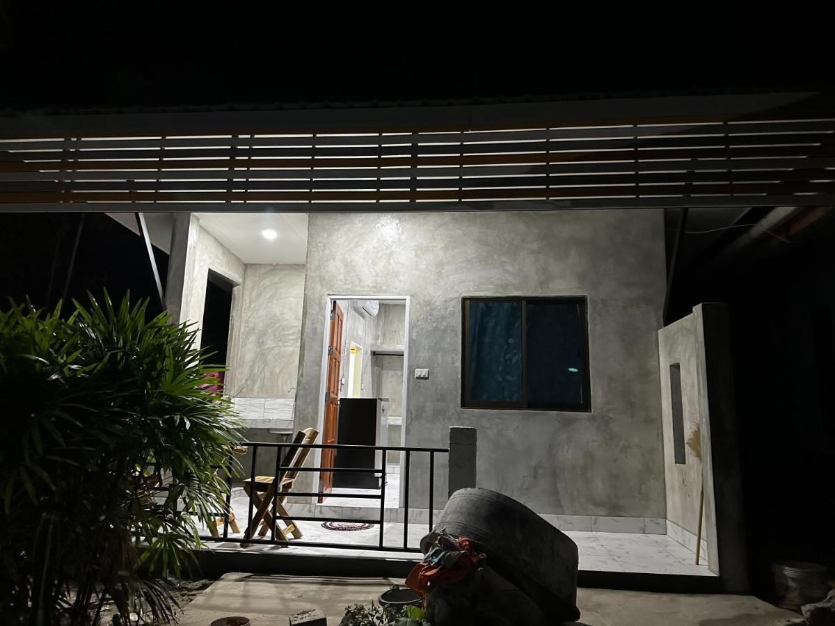 Hotel P'Un House à Koh Tao Extérieur photo