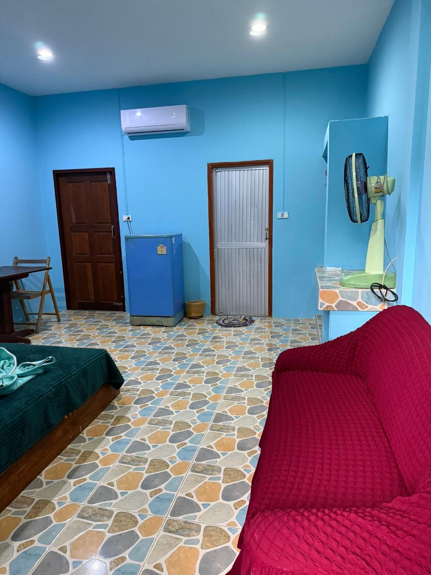 Hotel P'Un House à Koh Tao Extérieur photo